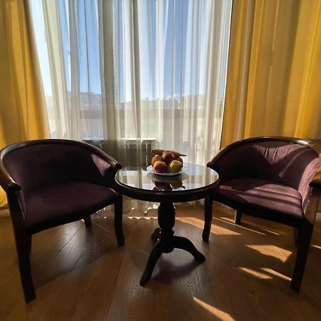 Apartment In Yerevan City Center Republic Square Self Check-In Exteriör bild